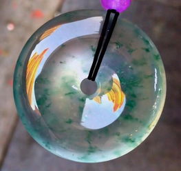 緬甸翡翠玉石 互聯(lián)網(wǎng)浪潮下，實(shí)體珠寶店的盈利困境